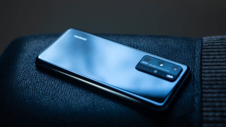 CEO Huawei: Chúng tôi không xem HarmonyOS là đối thủ của Android, iOS