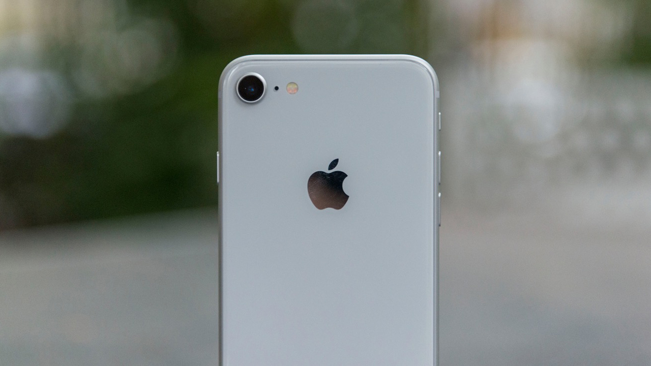 Apple vừa công bố ngày ra mắt chính thức của iPhone 9 kèm hình ảnh mặt sau