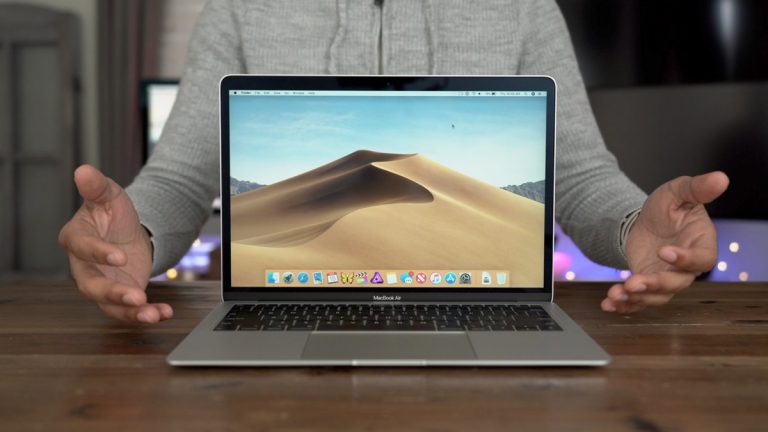 Từ khi chuyển sang dùng MacBook, tôi đã chán mua phụ kiện laptop