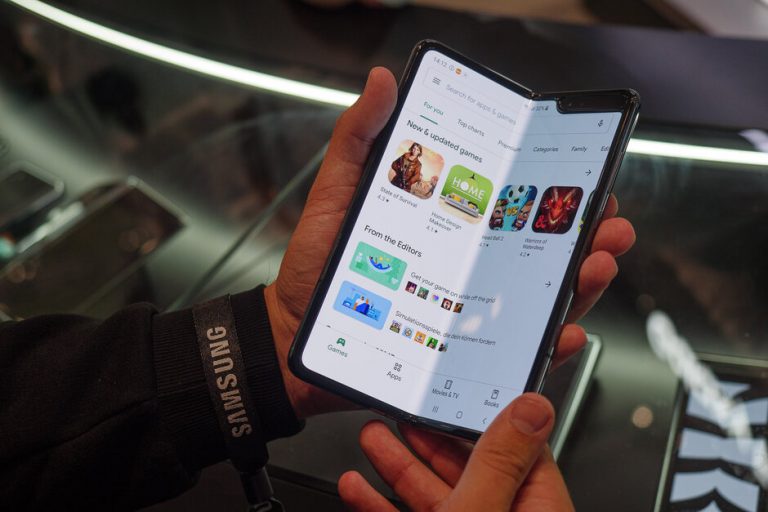 Rò rỉ Galaxy Fold Lite