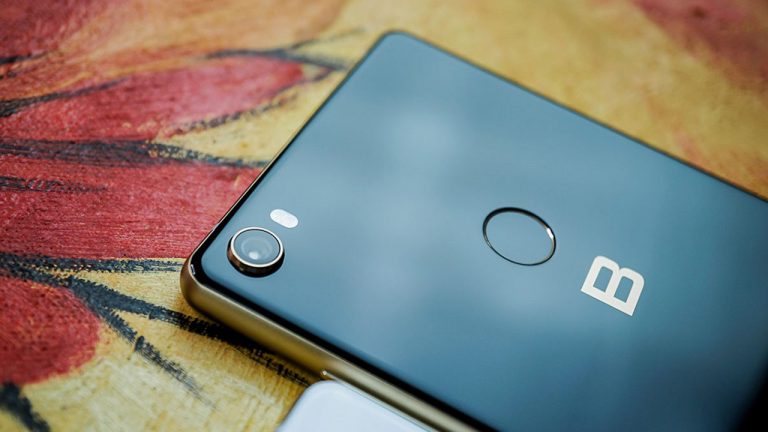 ra-mat-san-pham-moi-1