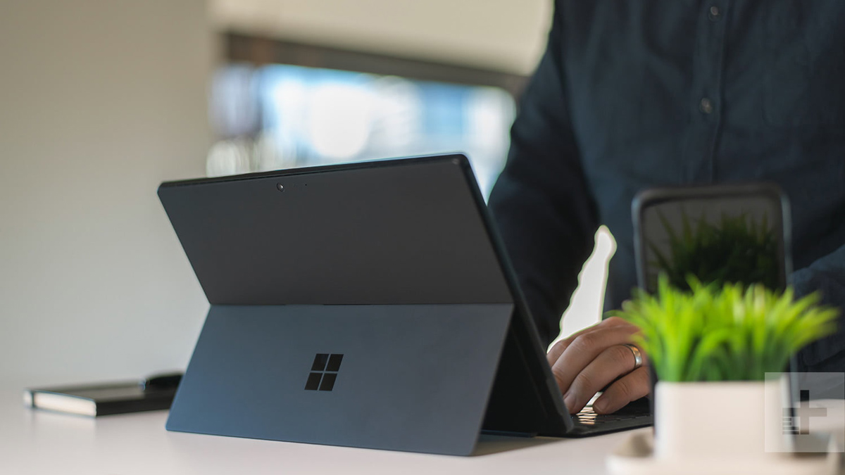 Microsoft chuẩn bị bán Surface chính hãng tại Việt Nam?