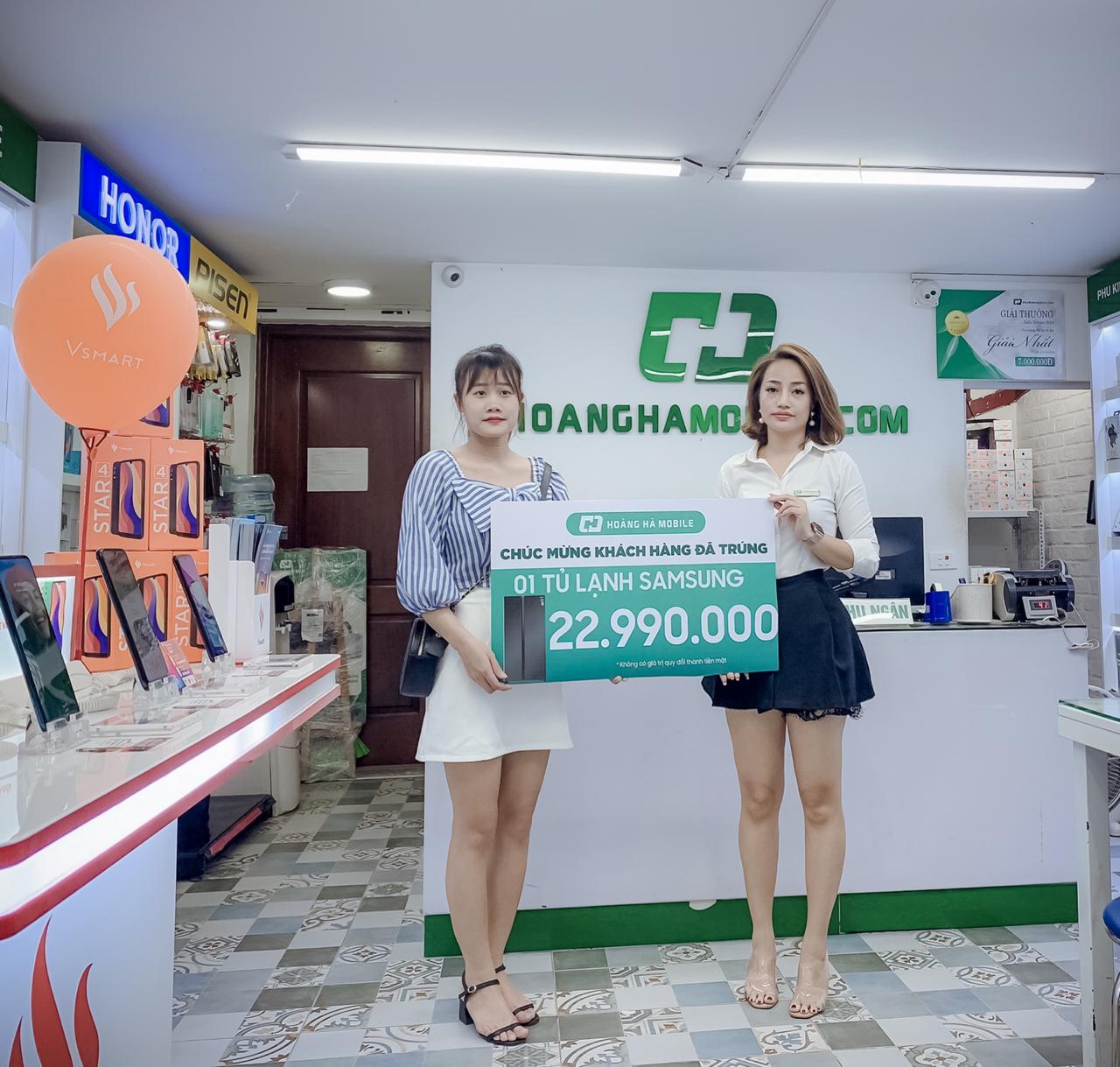 Khách trúng thưởng