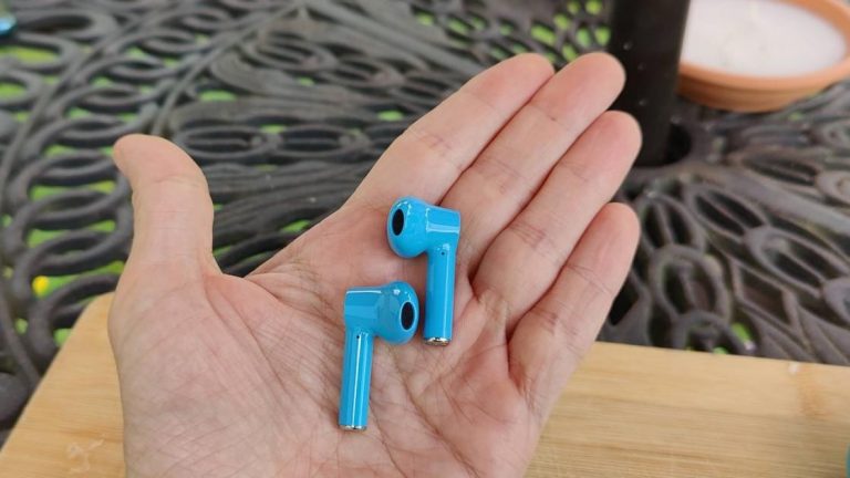 OnePlus Buds ra mắt