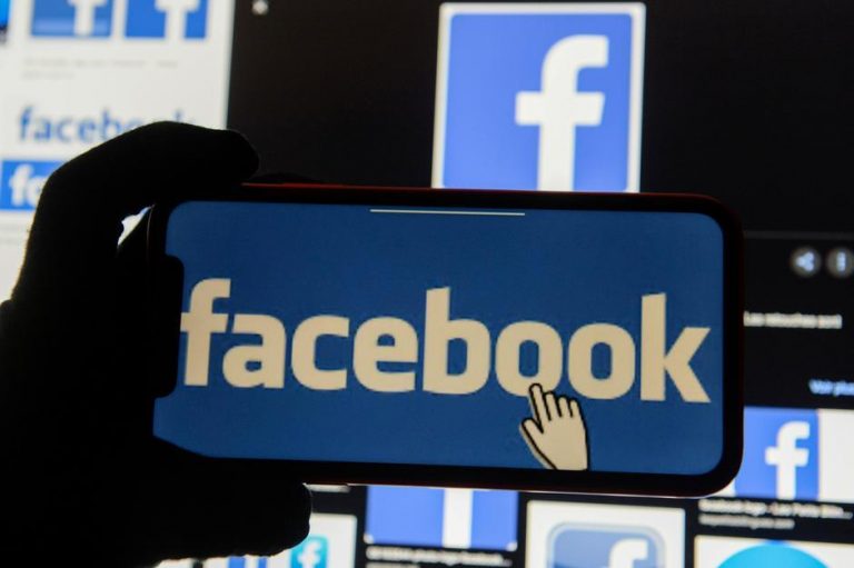Facebook bị tẩy chay