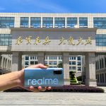 anh-tren-tay-realme-v5-5g-2