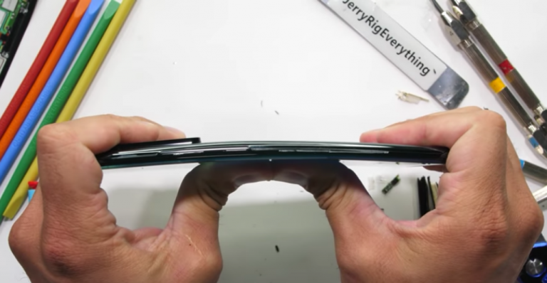 kiểm tra độ bền Galaxy Note 20