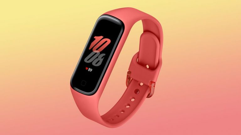 ra mắt Galaxy Fit 2