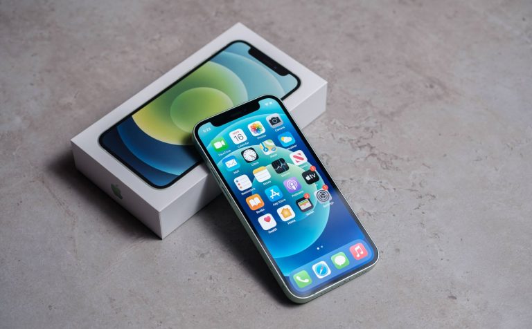 lỗi màn hình iPhone 12