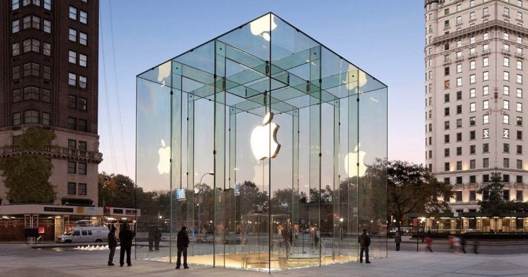 apple-store-pha-ke-da-go-bo-logo-tao-khuyet-2