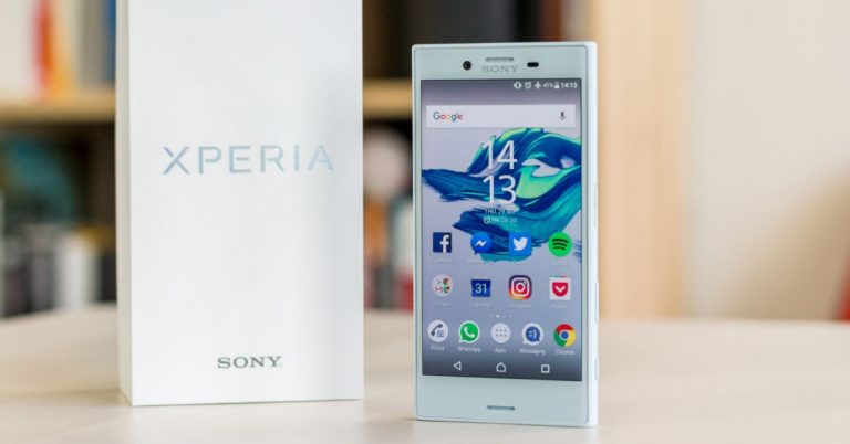 dien-thoai-sony-xperia-compact-1