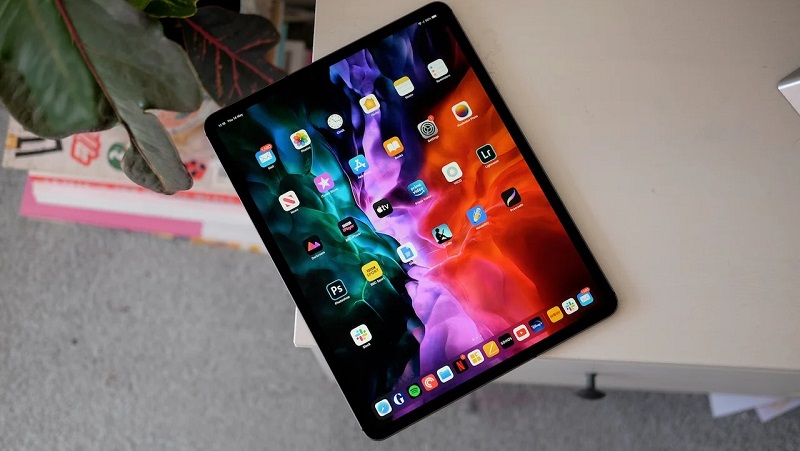 iPad màn hình OLED