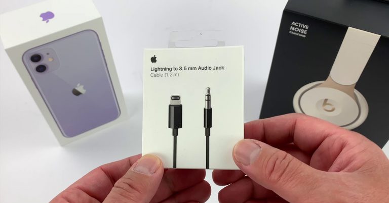 cap-lightning-apple-1