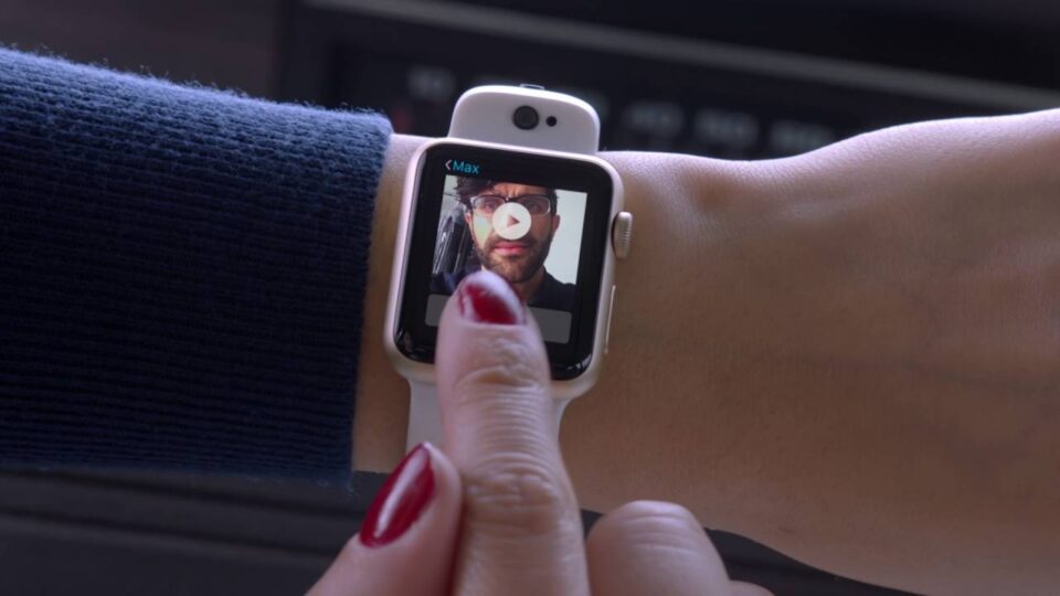 Apple Watch có thêm camera