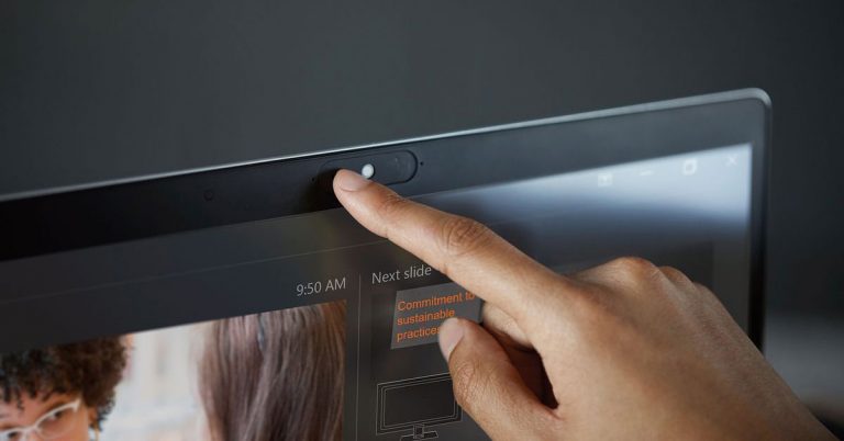 webcam-tren-laptop-1