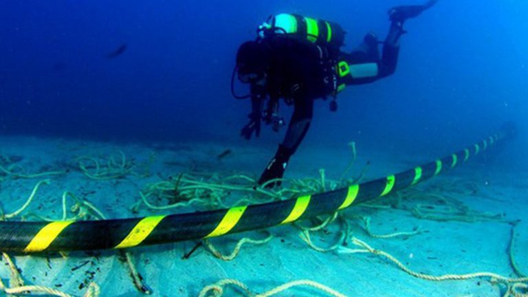 cáp quang biển IA sửa chữa