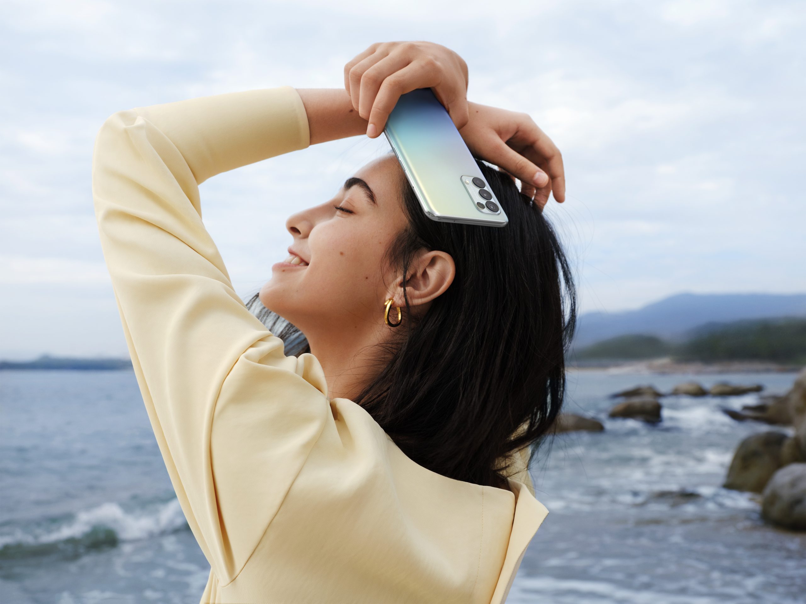 5. Siêu mỏng nhẹ_Reno5 5G