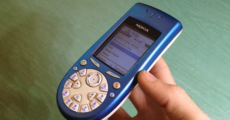 nokia-3650-hoi-sinh-1