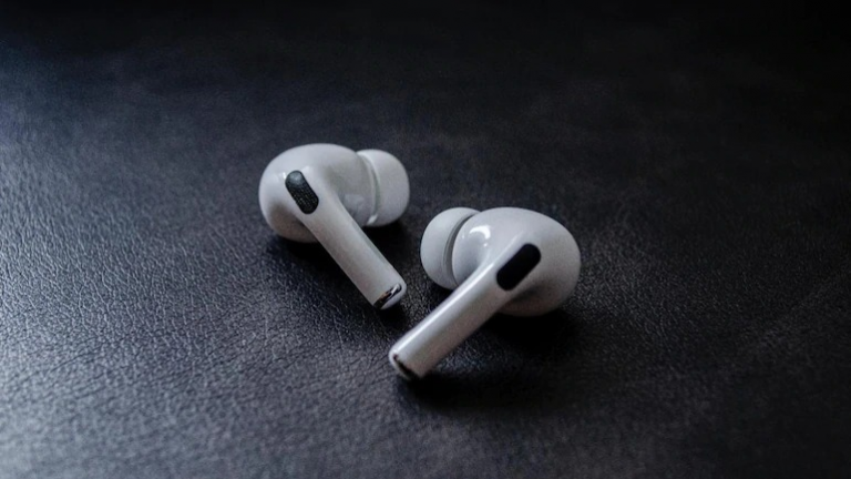 AirPods 3 ra mắt