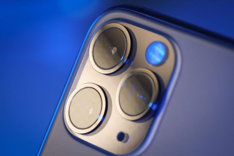 iphone-13-chua-ra-mat-iphone-14-cho-nam-2022-da-lo-thong-so-camera-khung