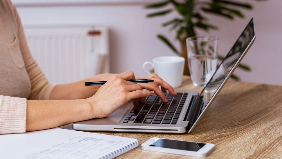 Apple làm việc sau Covid-19