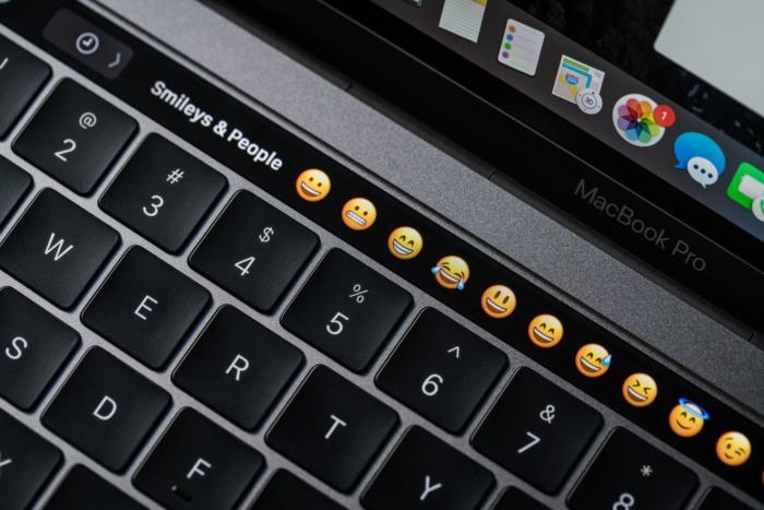 Apple khai tử Touch Bar