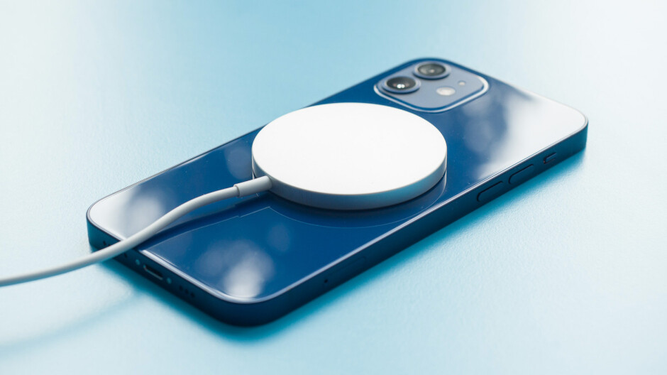 cong-nghe-sac-nhanh-25w-1