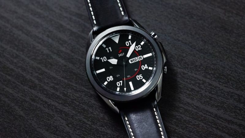 Vẻ ngoài cổ điển và thanh lịch của Galaxy Watch 3