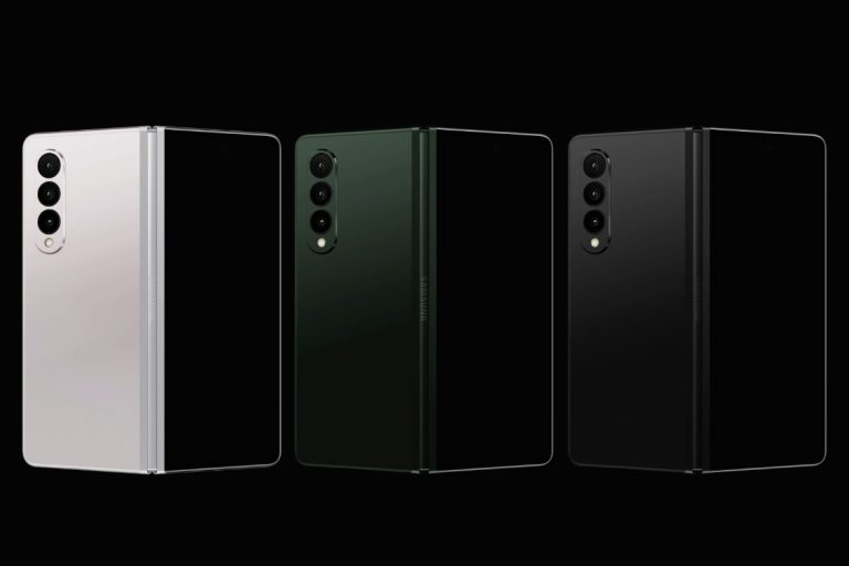 dbrand-Samsung-Galaxy-Z-Fold-3-skin-images