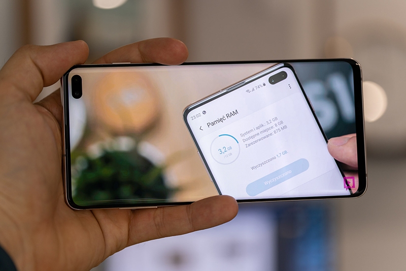 man-hinh-super-amoled-3