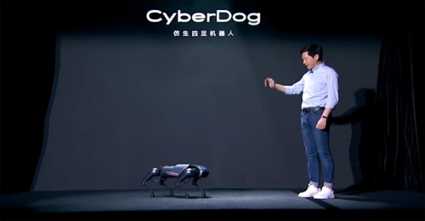 xiaomi-trinh-lang-cho-robot-cyberdog-biet-nghe-lenh-chu-nhan