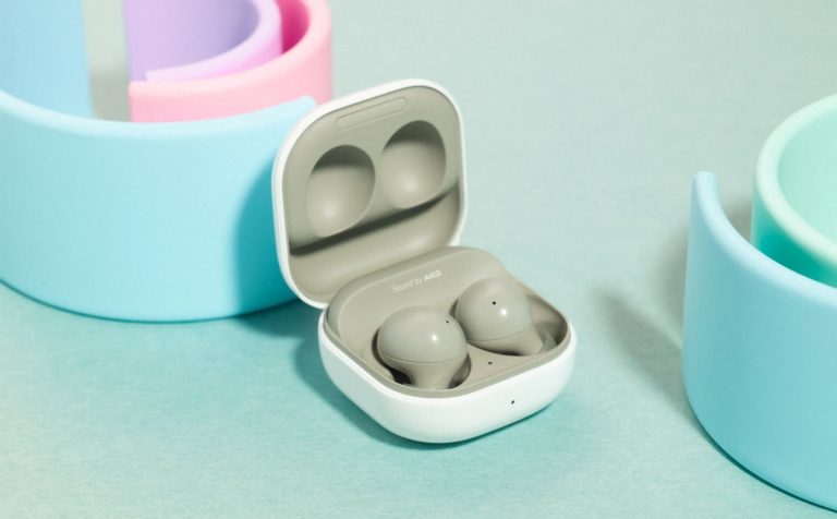 uu-dai-mua-Galaxy-Buds2-1