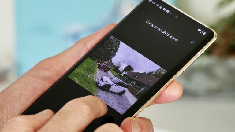 tinh-nang-xoa-doi-tuong-sieu-vi-dieu-cua-google-pixel-6-the-thi-khong-can-nho-cac-thanh-photoshop-roi