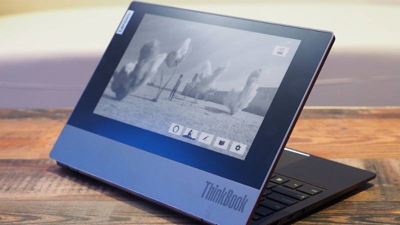 Lenovo đã từng làm laptop có màn hình E-Ink