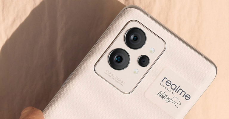 dong-realme-gt2-dat-doanh-thu-hon-700-ty-dong-chi-sau-vai-phut-mo-ban