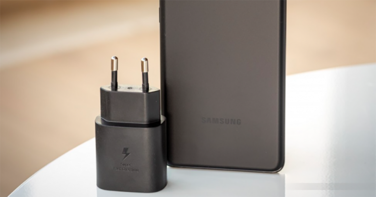 bo-sac-45W-Galaxy-S22-Ultra-1