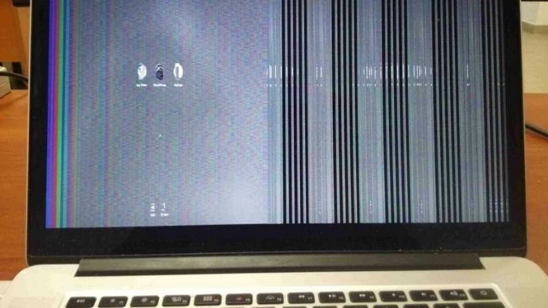 Chi phí sửa chữa màn hình MacBook là rất đắt