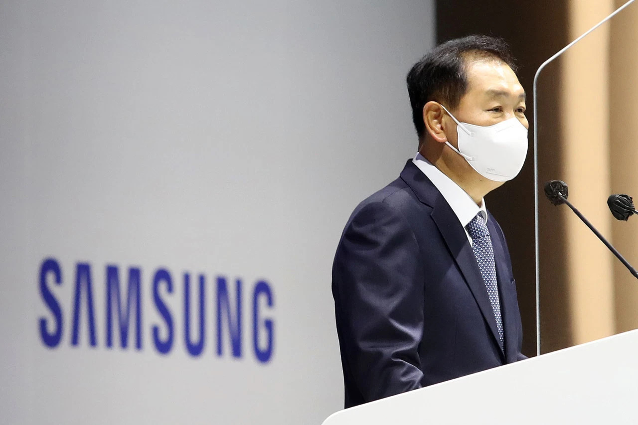 ceo-samsung-ra-mat-xin-loi-vi-scandal-gian-lan-hieu-nang-tren-galaxy-s22-series