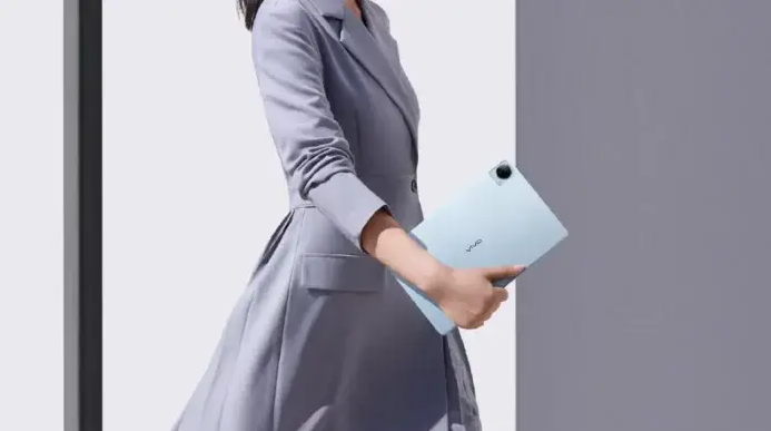 lo-dien-nhung-hinh-anh-dau-tien-cua-may-tinh-bang-vivo-do-chinh-thuong-hieu-cong-bo