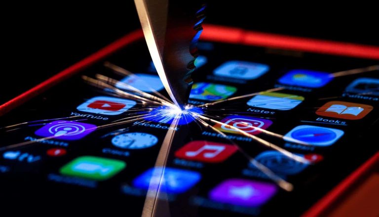 Dấu hiệu điện thoại bị hack