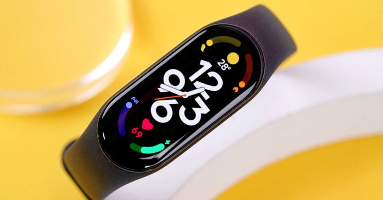 Xiaomi-Band-7-ra-mat-1