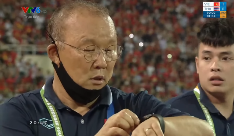 Đồng hồ ông Park sử dụng trong đêm chung kết SEA Games