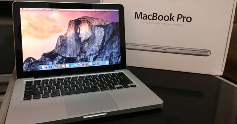 636450659298795852_co-nen-mua-macbook-pro-2012-cover (1)