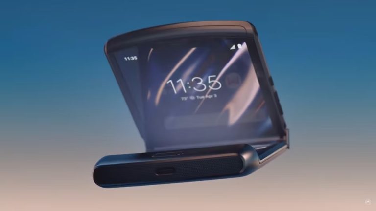 motorola-razr-102920 (1)