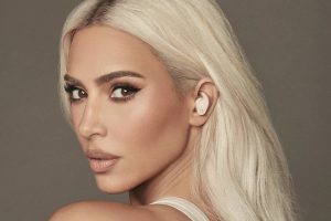 Beats-Fit-Pro-Kim-Kardashian-2