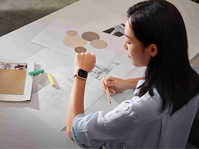 amazfit-gtr-4-anh-quang-cao-14-scaled