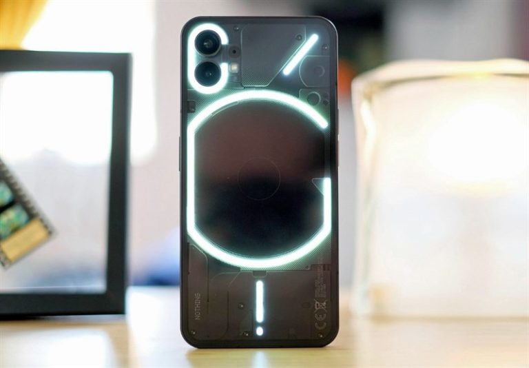 Nothing Phone 1 Lite ra mắt