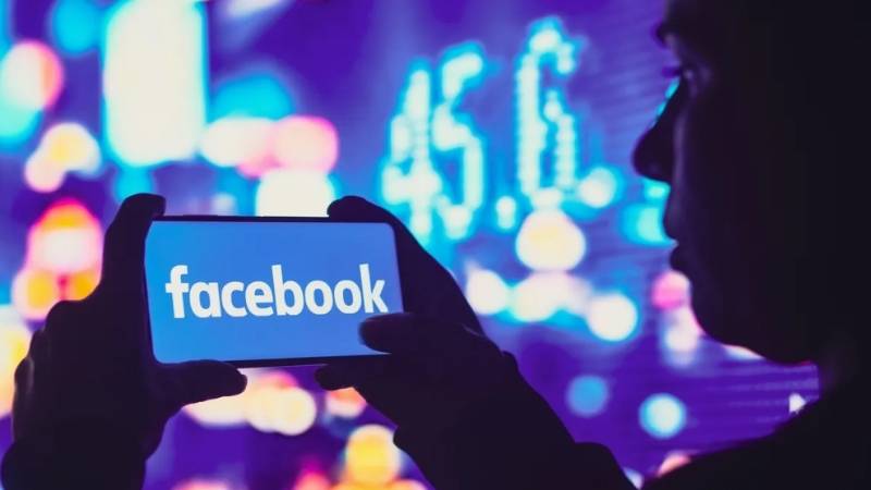 Người dùng Facebook phải lên Twitter để phàn nàn