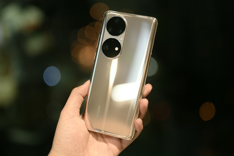 Lô hàng Huawei P50 mới