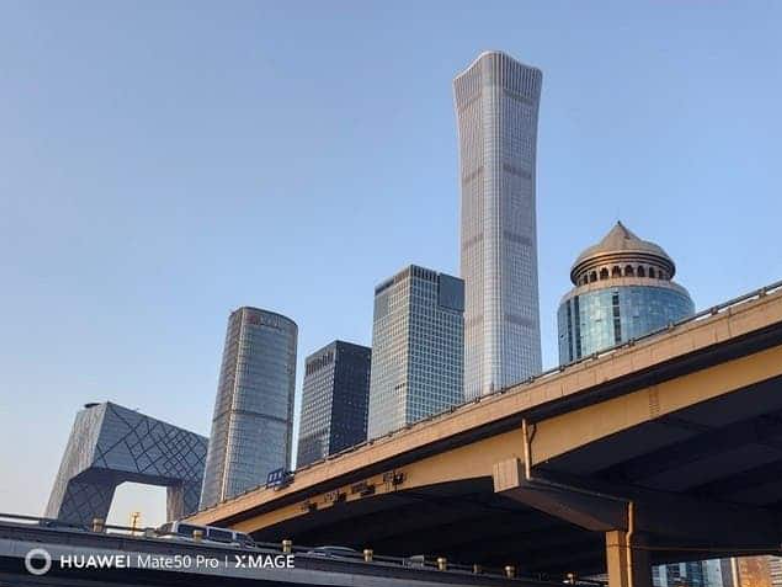 so-sanh-anh-chup-giua-huawei-mate-50-pro-va-iphone-14-pro